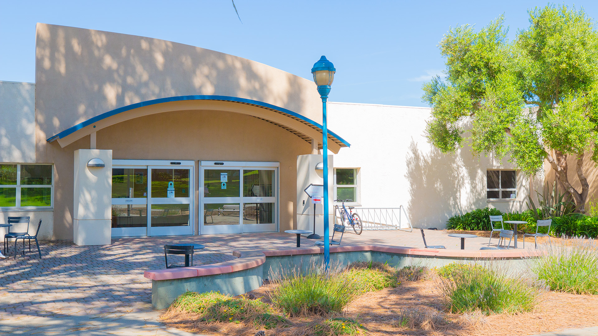 Outside ths student center building