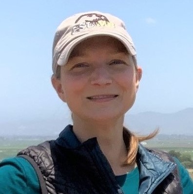 Headshot image of Dr. Jennifer Duggan