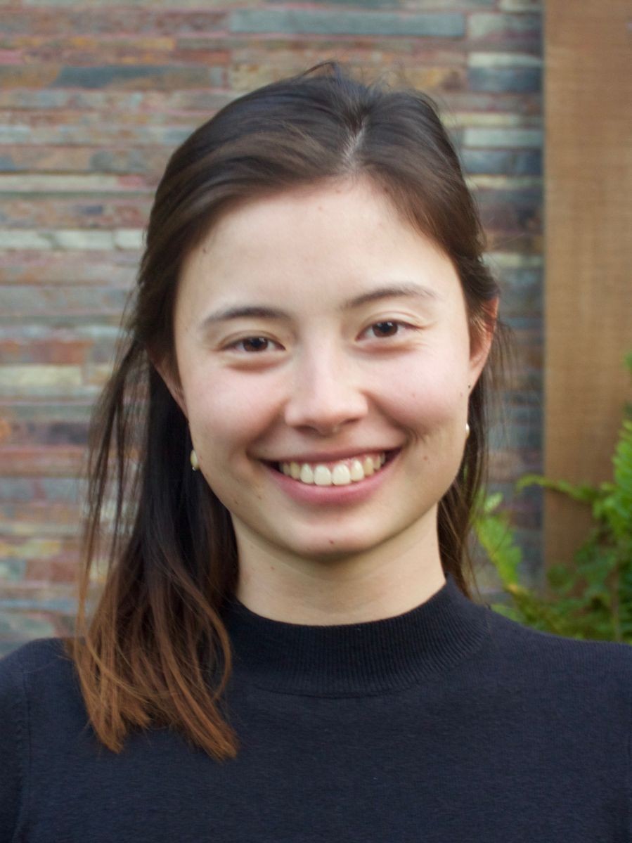 Head shot of Alexandra Thomsen