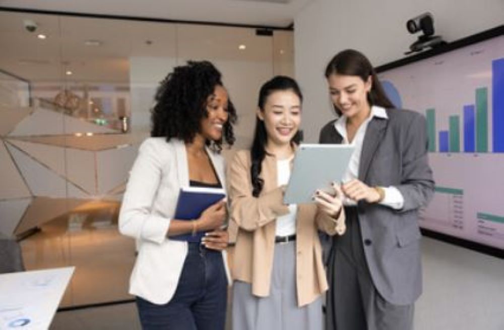Group of people reading together.