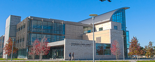 Photo of the CSUMB Tanimura and Antle Library
