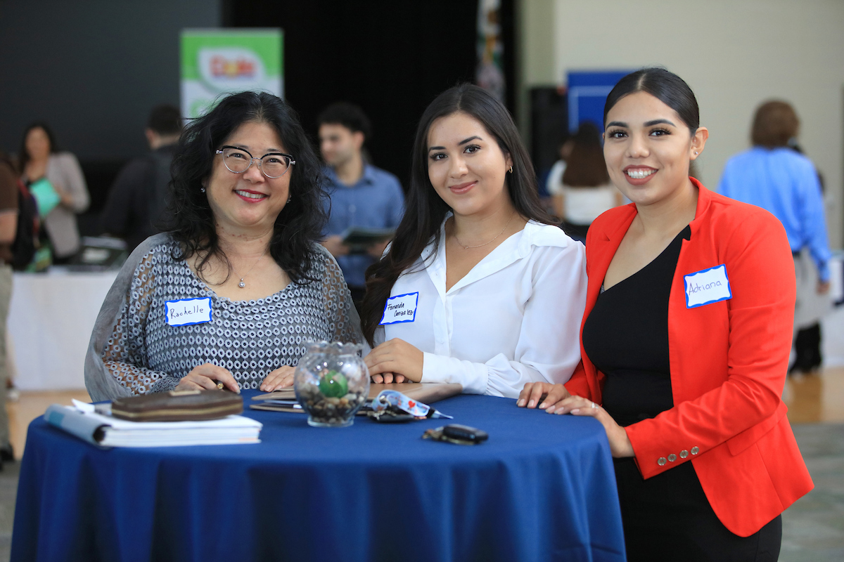 Students at Accounting Networking Event 2022