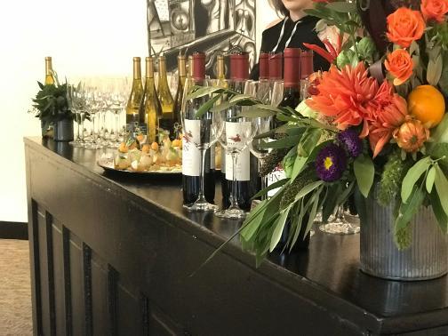 Bar with wine and flowers